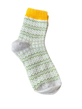 Load image into Gallery viewer, Women&#39;s Winter Weight Socks
